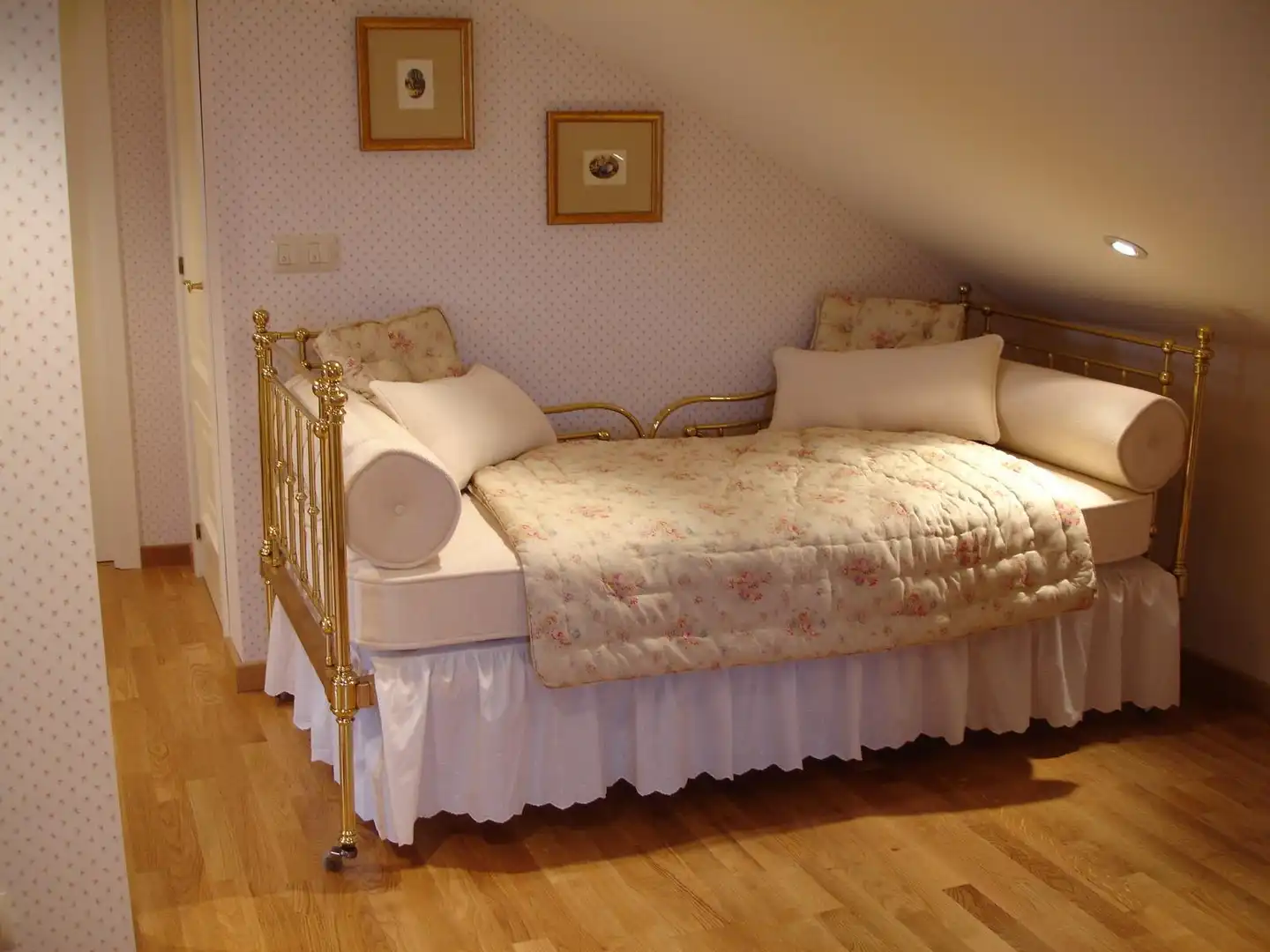 Habitación de Casa adosada en venta en Brión con Calefacción, Jardín privado y Terraza