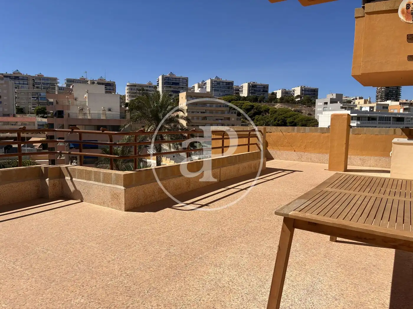 Ático con terraza en alquiler en Av. S Bartolome Tir