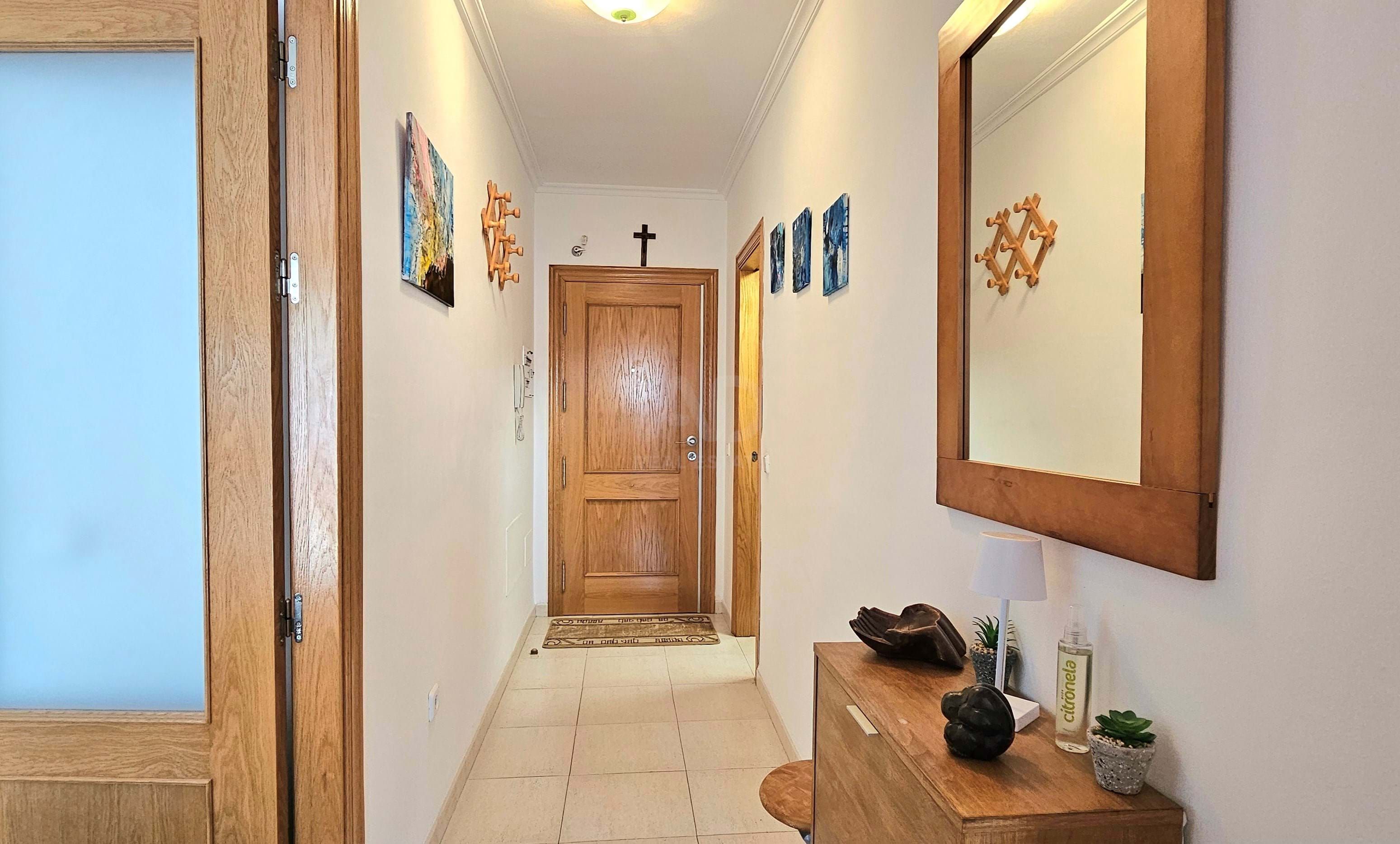 Wohnung zum Verkauf in Roquetas de Mar mit Klimaanlage, Heizung und Terrasse