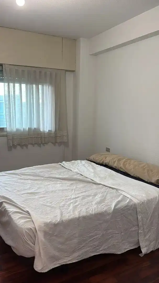 Habitación de Piso de alquiler en Vigo  con Calefacción, Parquet y Terraza