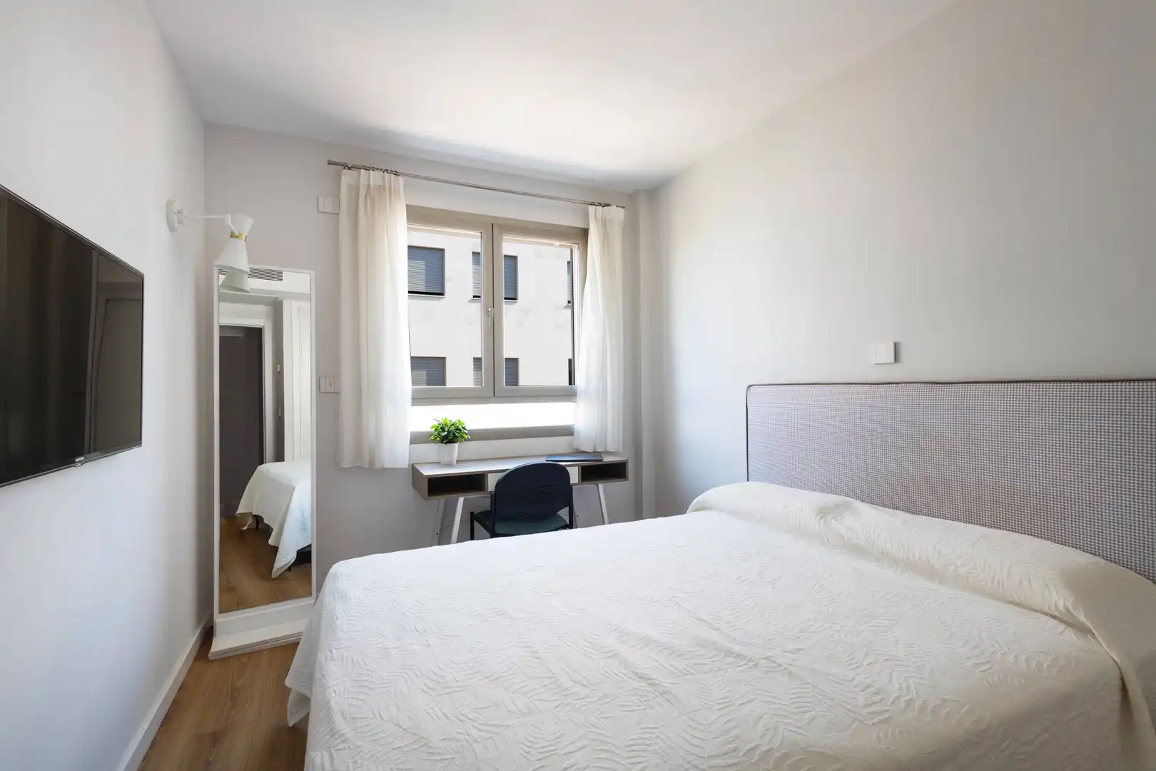 Bedroom of Flat for sale in  Palma de Mallorca  with Air Conditioner, Heating and Parquet flooring