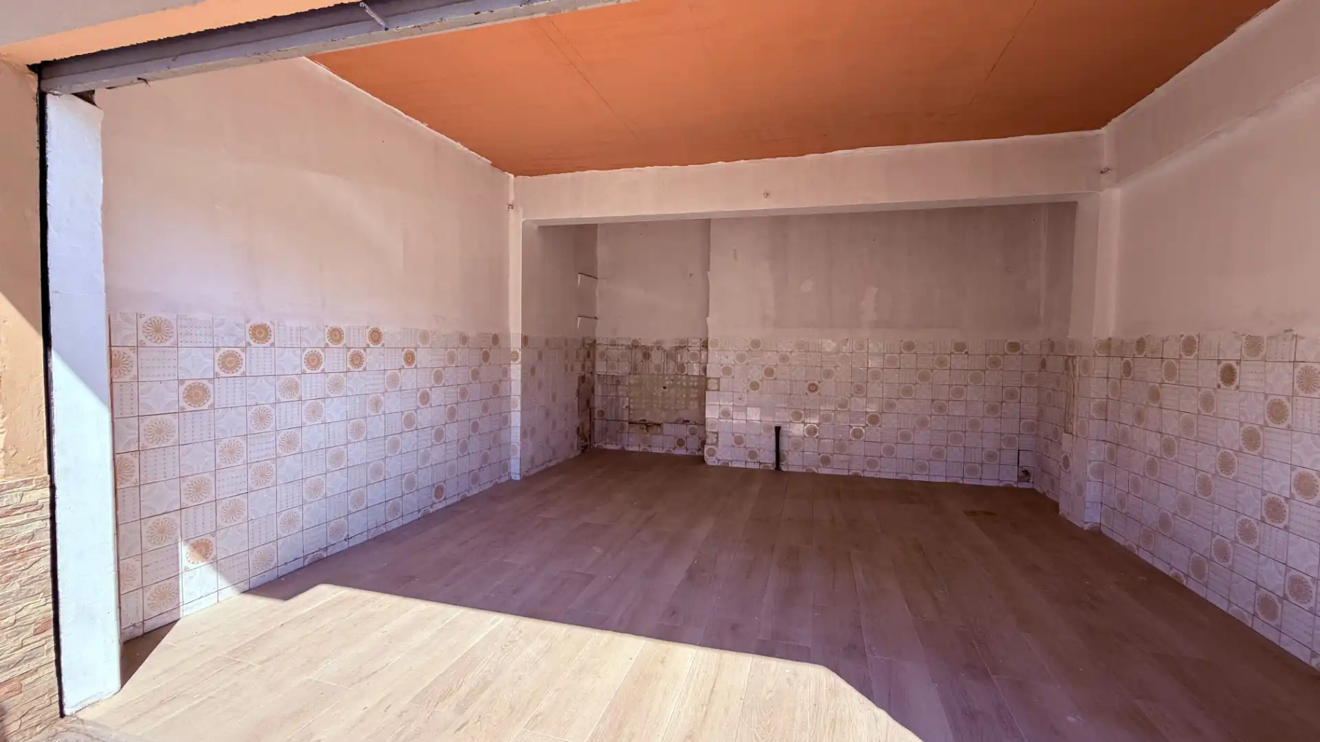 Local en venta en Paterna