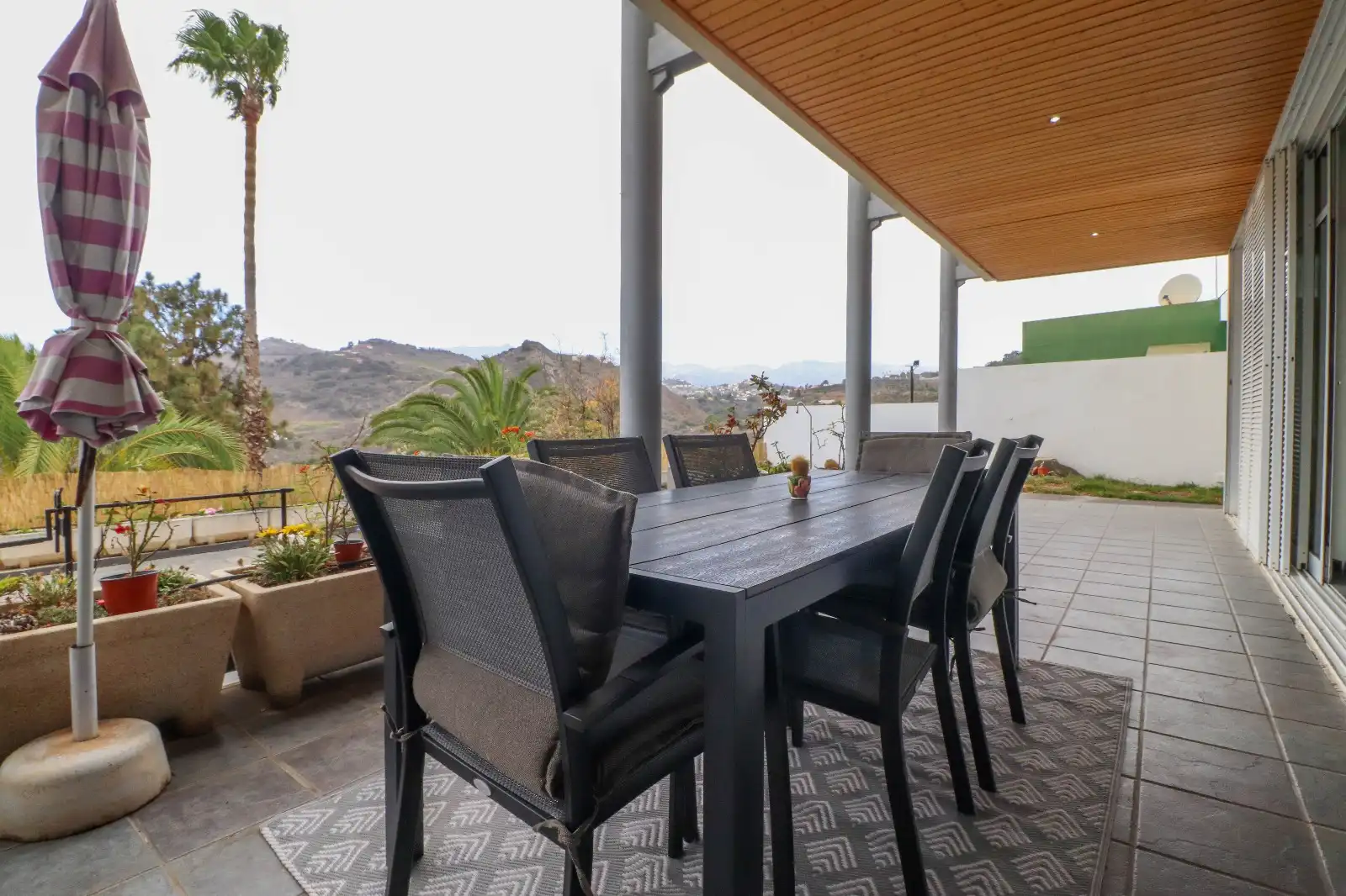 Terrassa de Casa o xalet en venda en Las Palmas de Gran Canaria amb Jardí privat, Terrassa i Traster