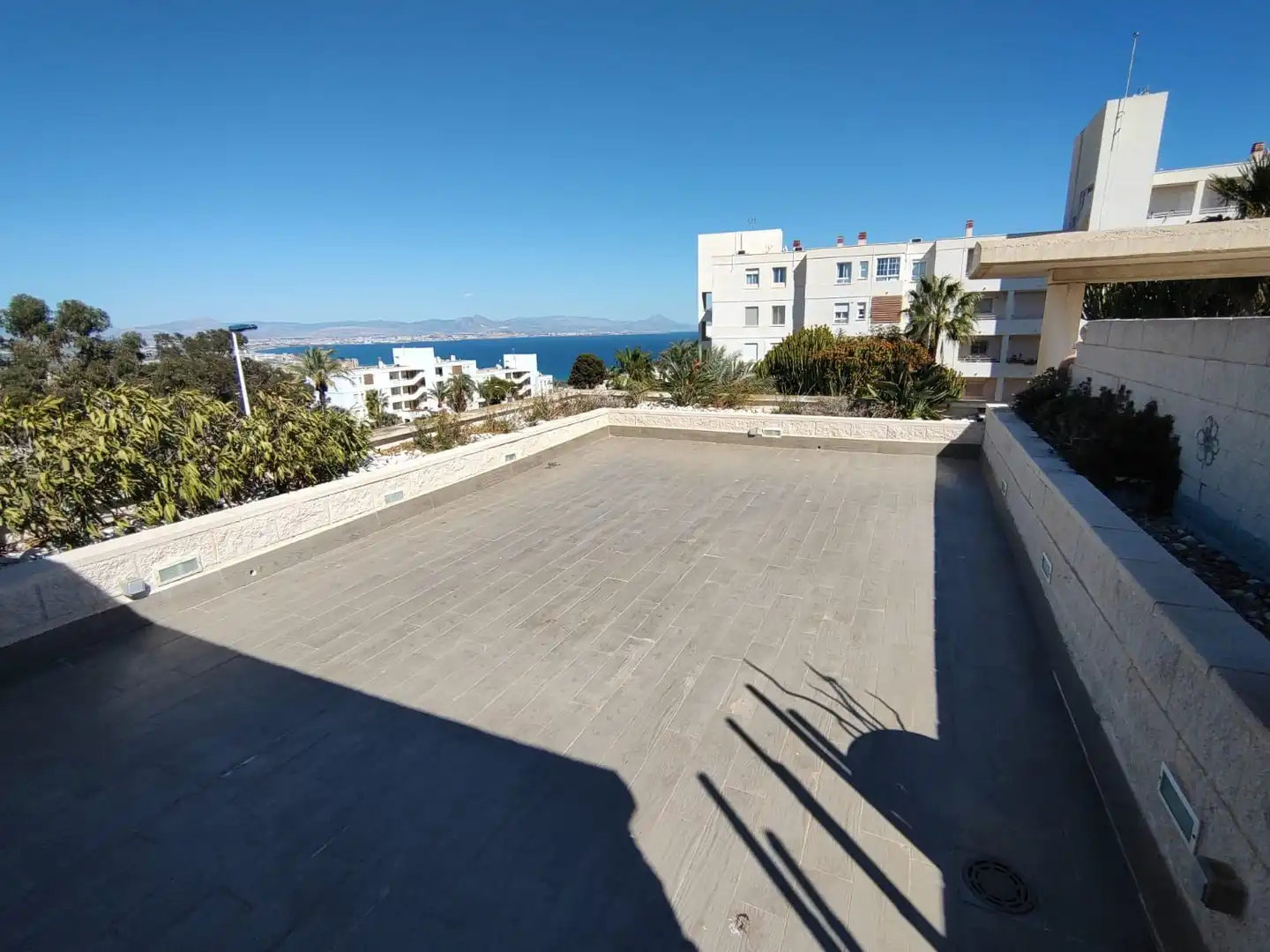 Apartment with pool for sale in Gran Alacant