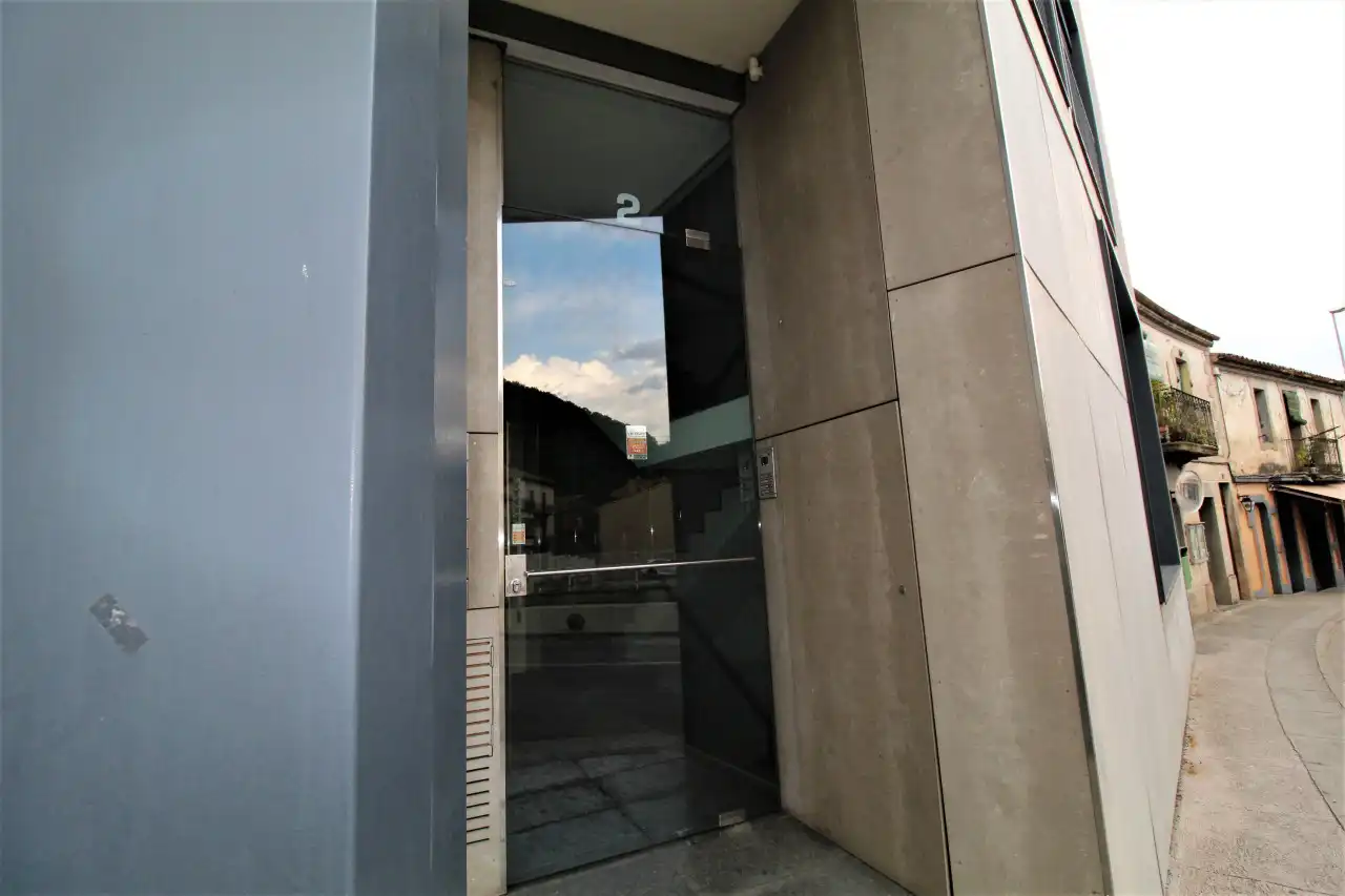 Garage zum Verkauf in Sant Joan Les Fonts