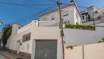 Vista exterior de Casa o xalet en venda en  Granada Capital amb Calefacció, Parquet i Terrassa