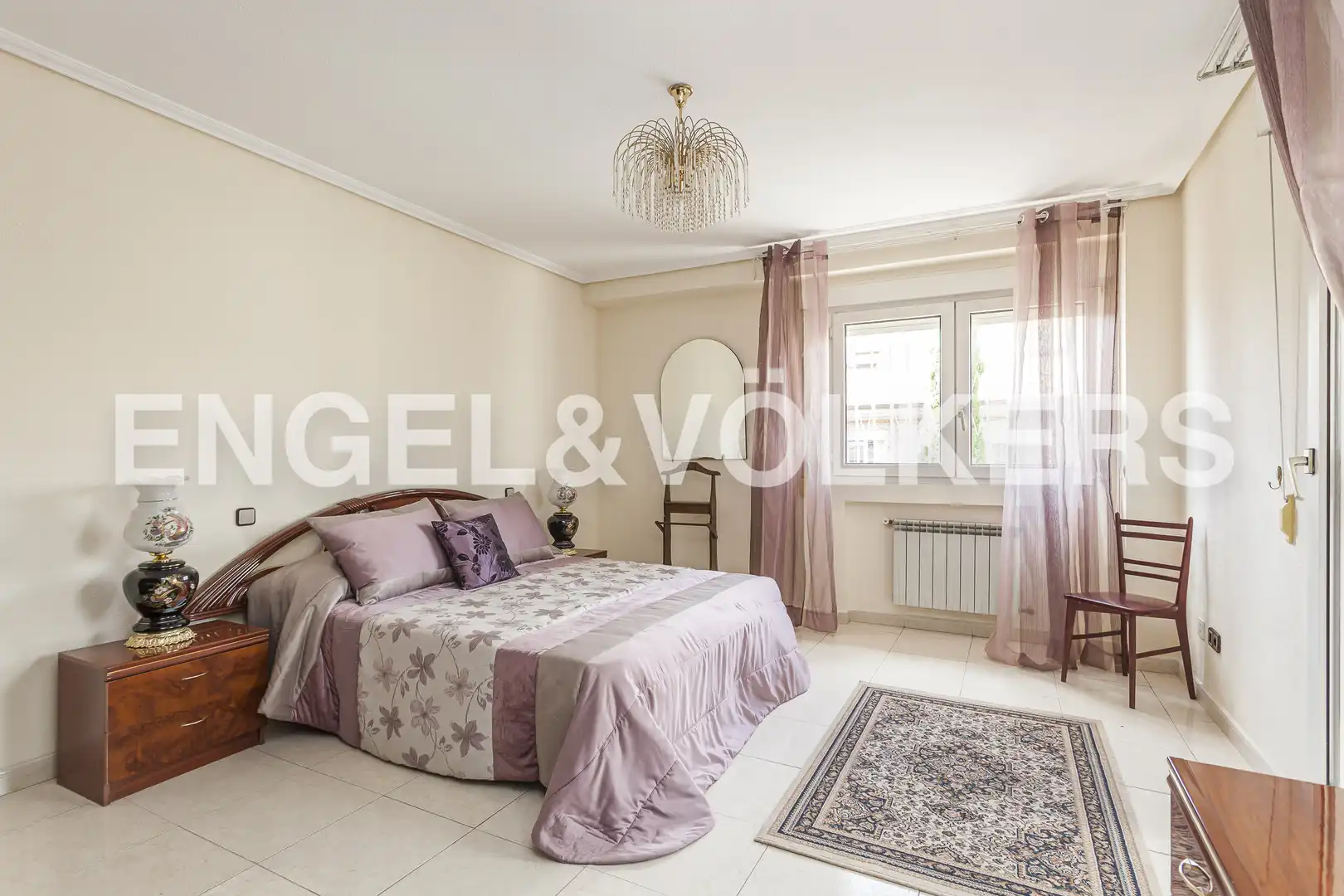 Bedroom of Detached homes for rent in Madrid  with Air Conditioner, Heating and Private garden