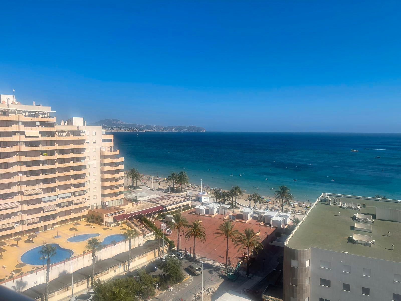 Vista exterior de Apartamento de alquiler en Calpe / Calp con Aire acondicionado, Calefacción y Terraza