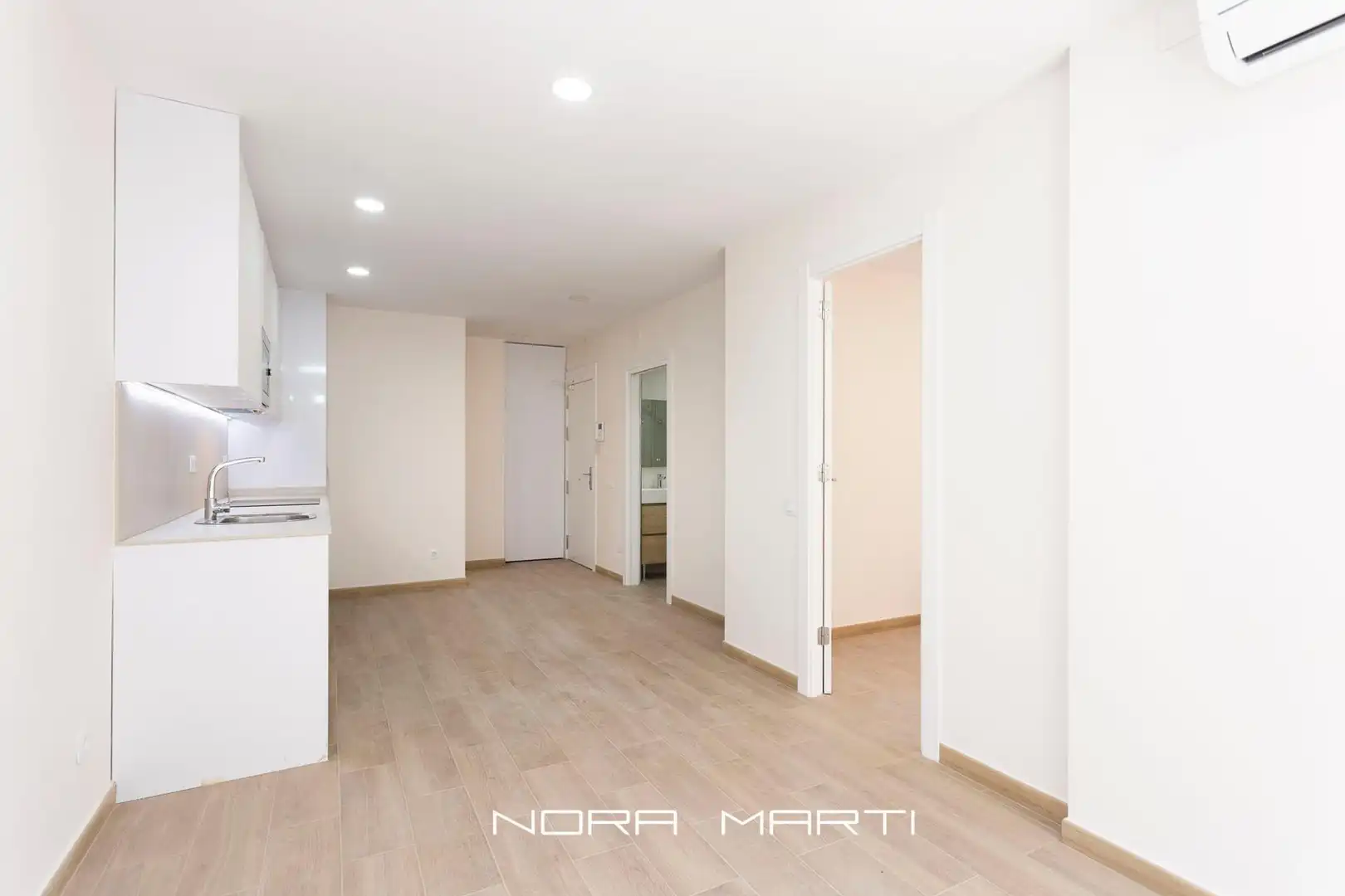 Wohnung zur Miete in Barcelona mit Terrasse