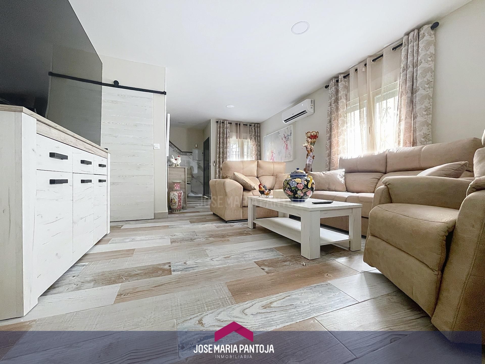 House or chalet for sale in Caballero Bonald - San José Obrero - Guadalcacín