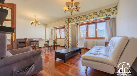 Foto 4 de Piso en venta en Plaza Maestro Mateo Hernández, 3, Azeta - Abatxolo, Portugalete