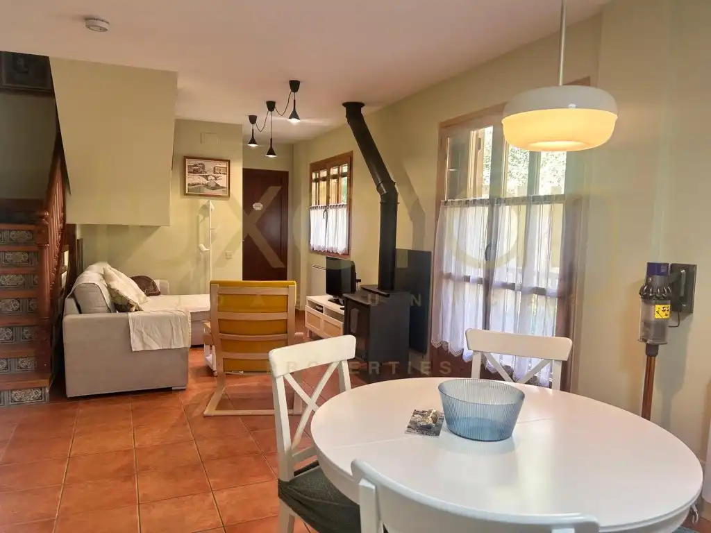Sala de estar de Dúplex en venta en La Guingueta d'Àneu
