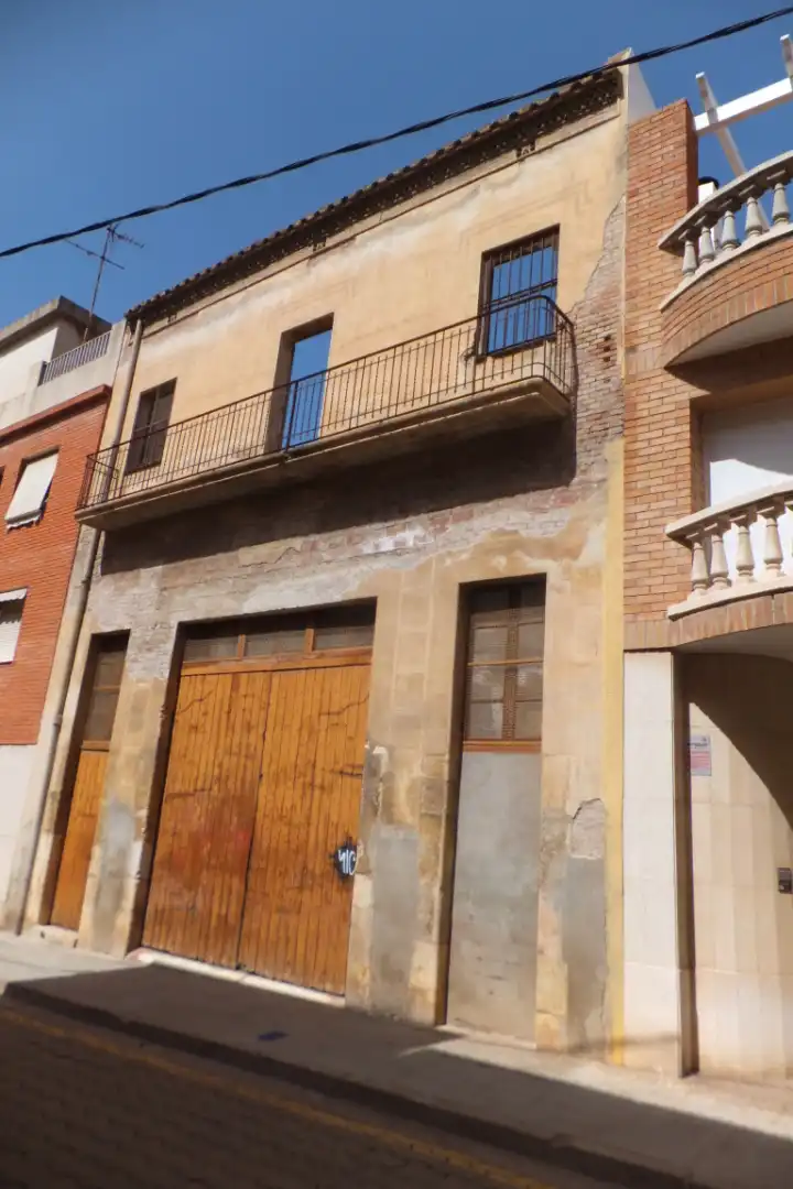 Außenansicht von Residential zum Verkauf in Reus