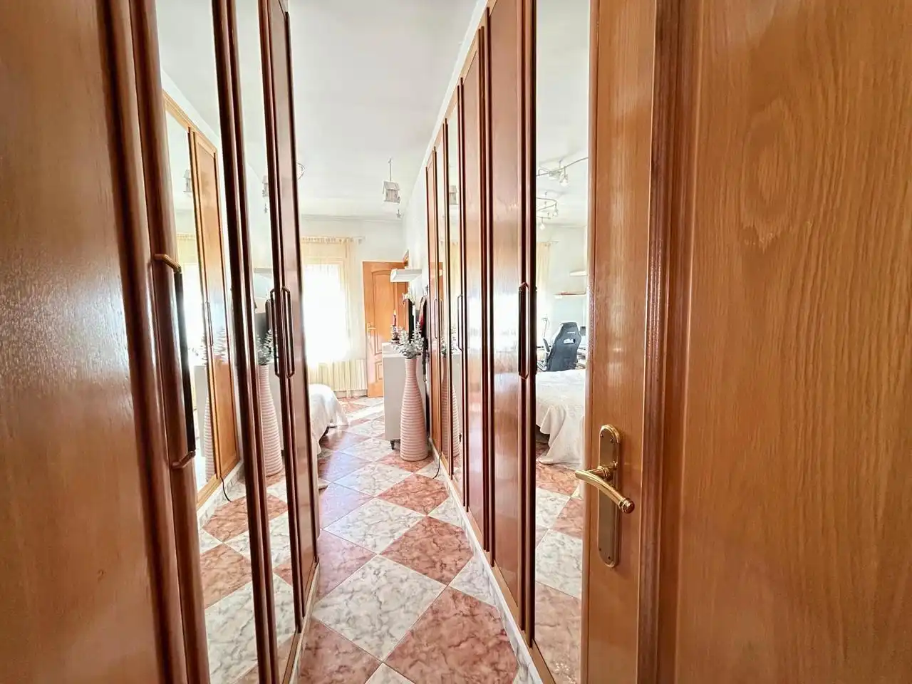 Haus oder Chalet zum Verkauf in El Casar mit Heizung, Privatgarten und Terrasse