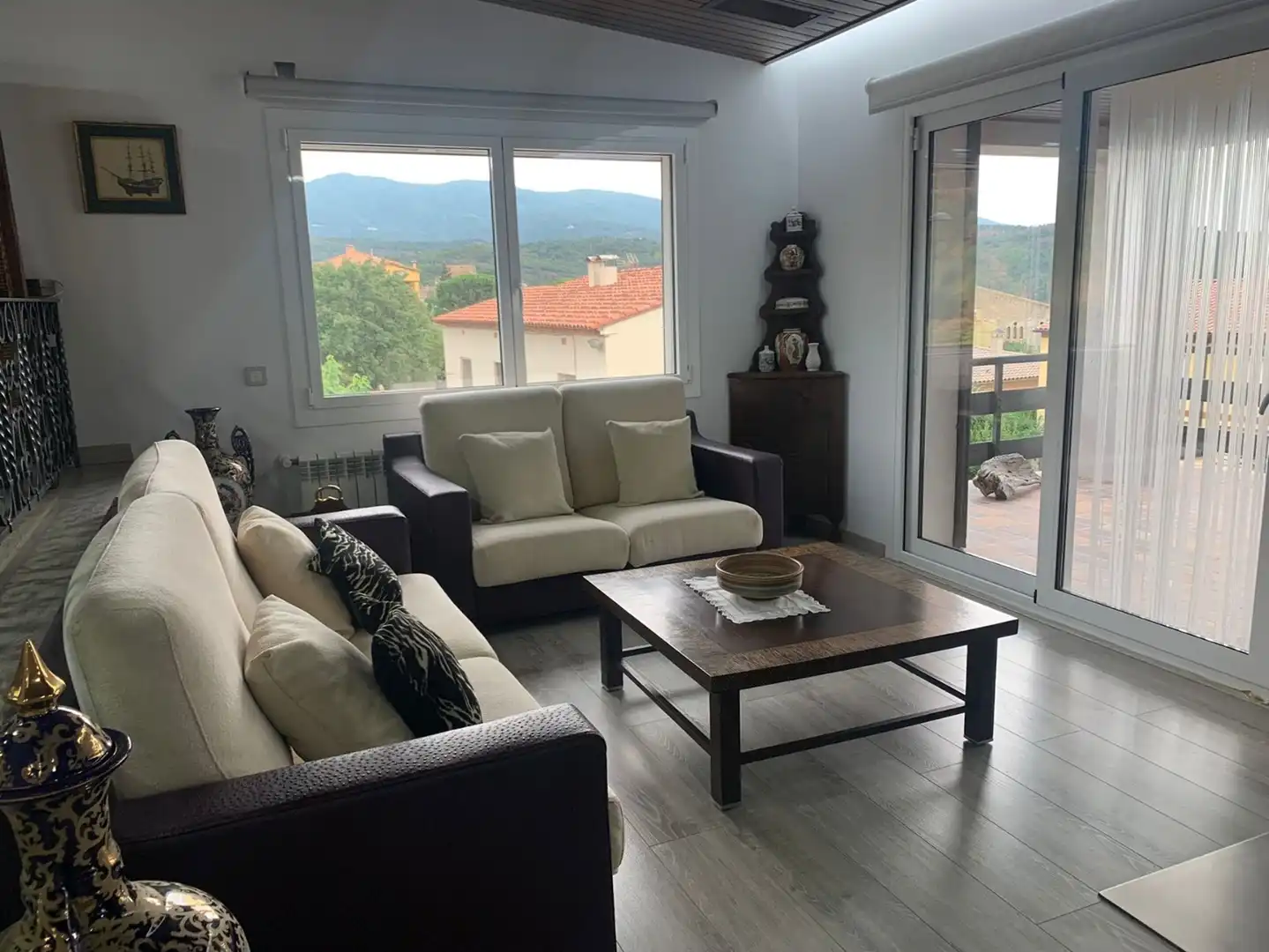 Casa o xalet en venda a Carrer Oliveres, 1, Agullana