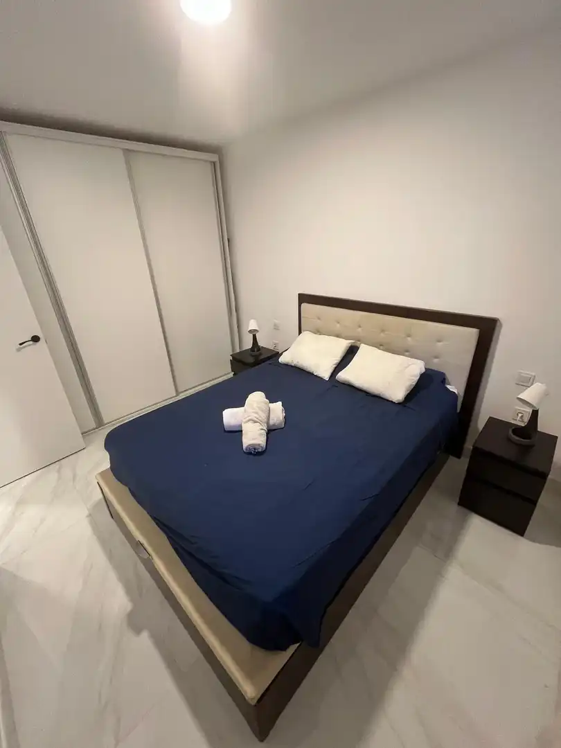 Bedroom of Flat for sale in Fuengirola  with Air Conditioner, Private garden and Terrace