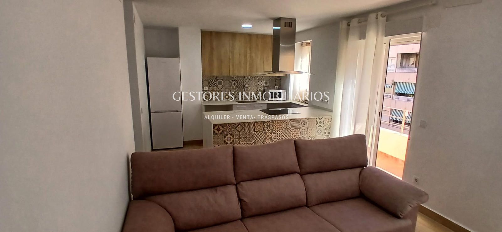 Sala d'estar de Pis de lloguer en Alcoy / Alcoi amb Terrassa i Moblat