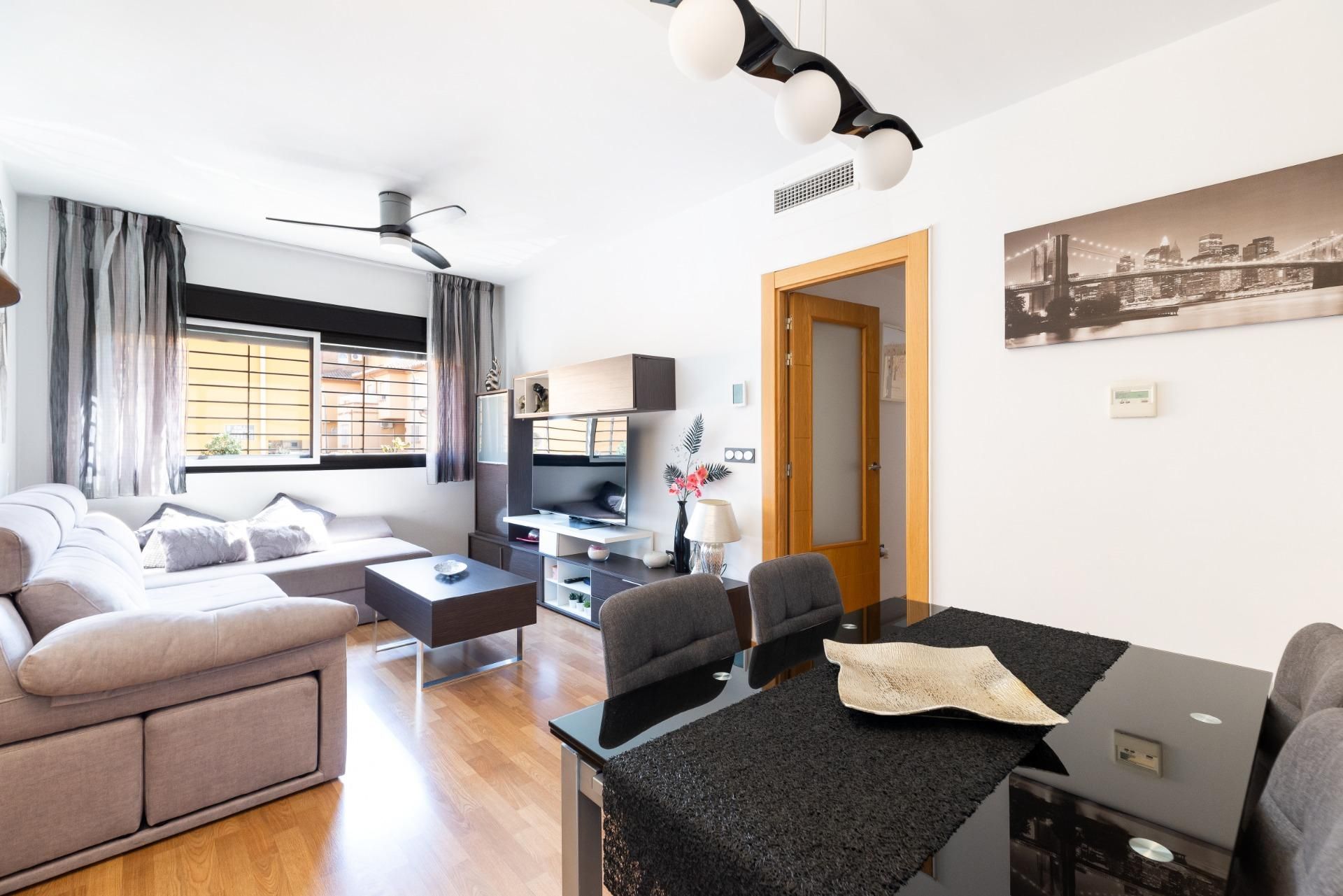 Living room of Planta baja for sale in Santa Fe  with Air Conditioner, Heating and Private garden