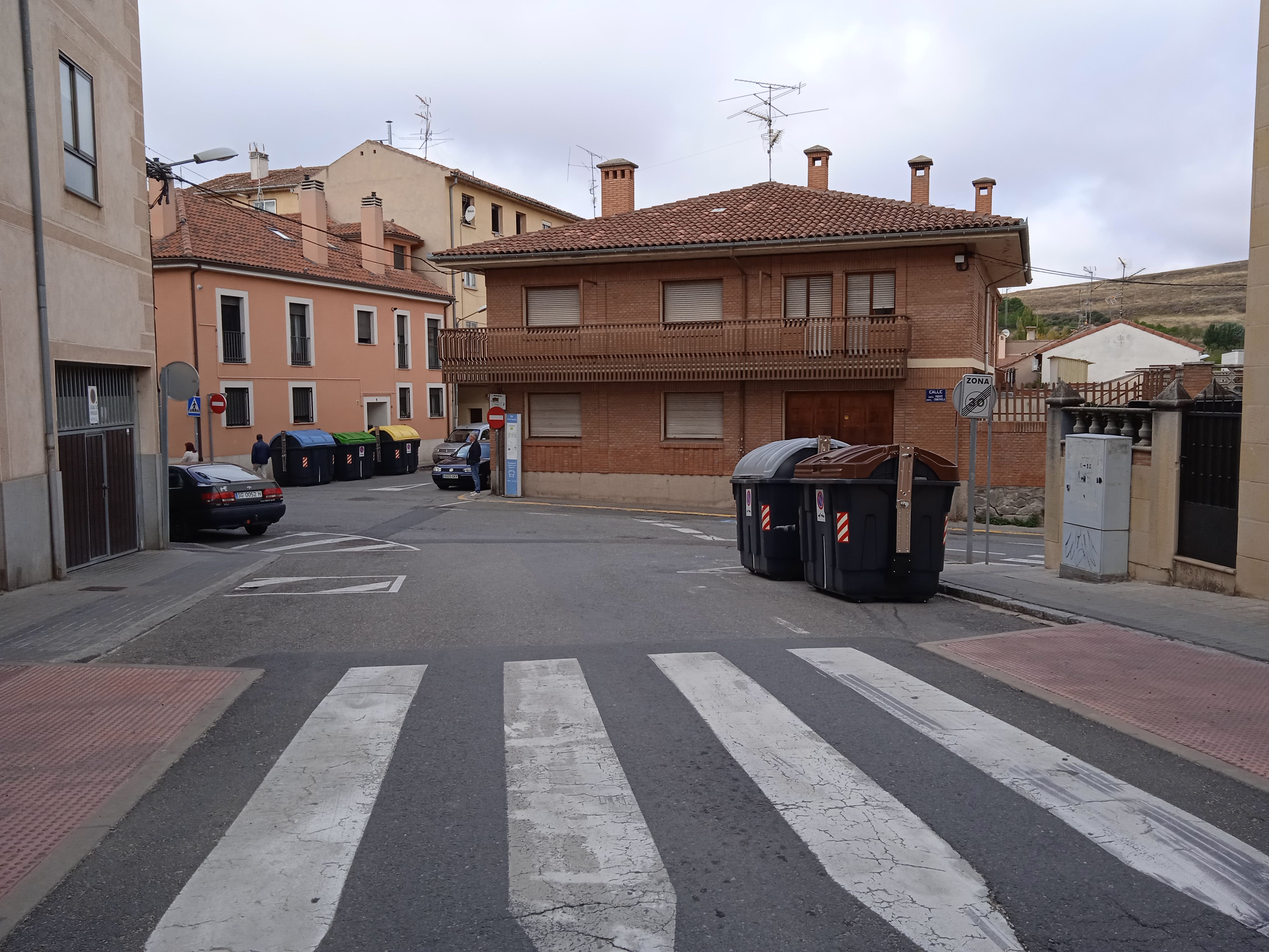 Exterior view of House or chalet for sale in Segovia Capital  with Heating, Terrace and Balcony