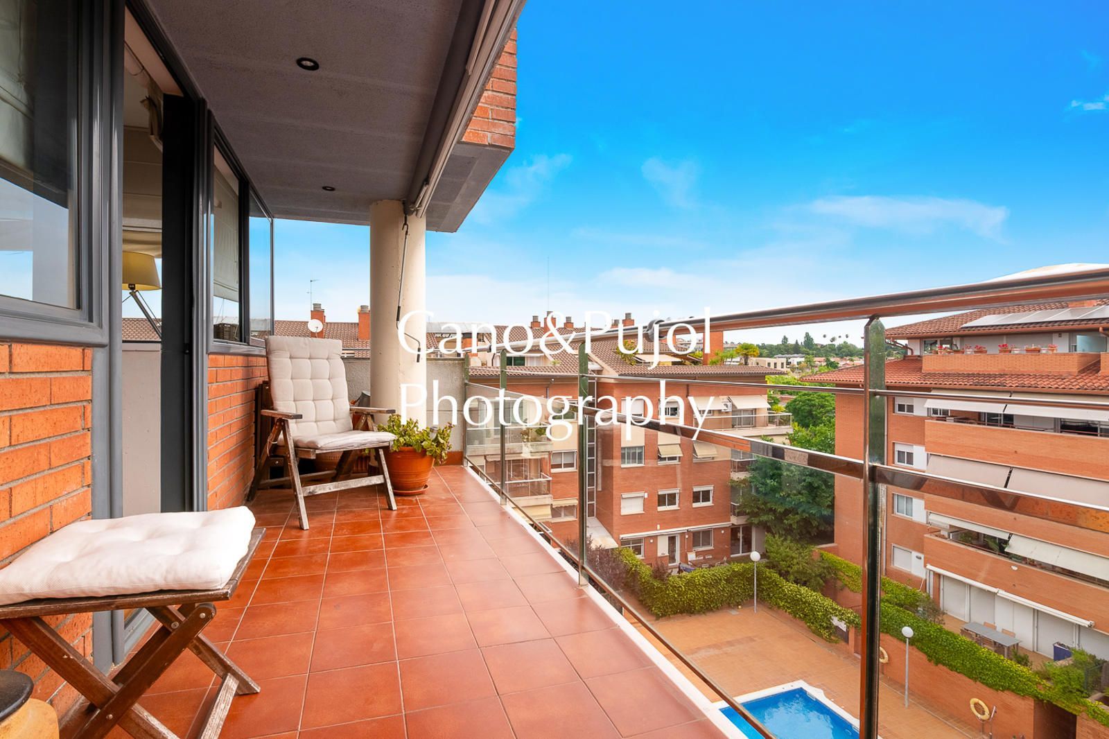 Balcony of Flat for sale in Sant Cugat del Vallès  with Air Conditioner, Heating and Terrace
