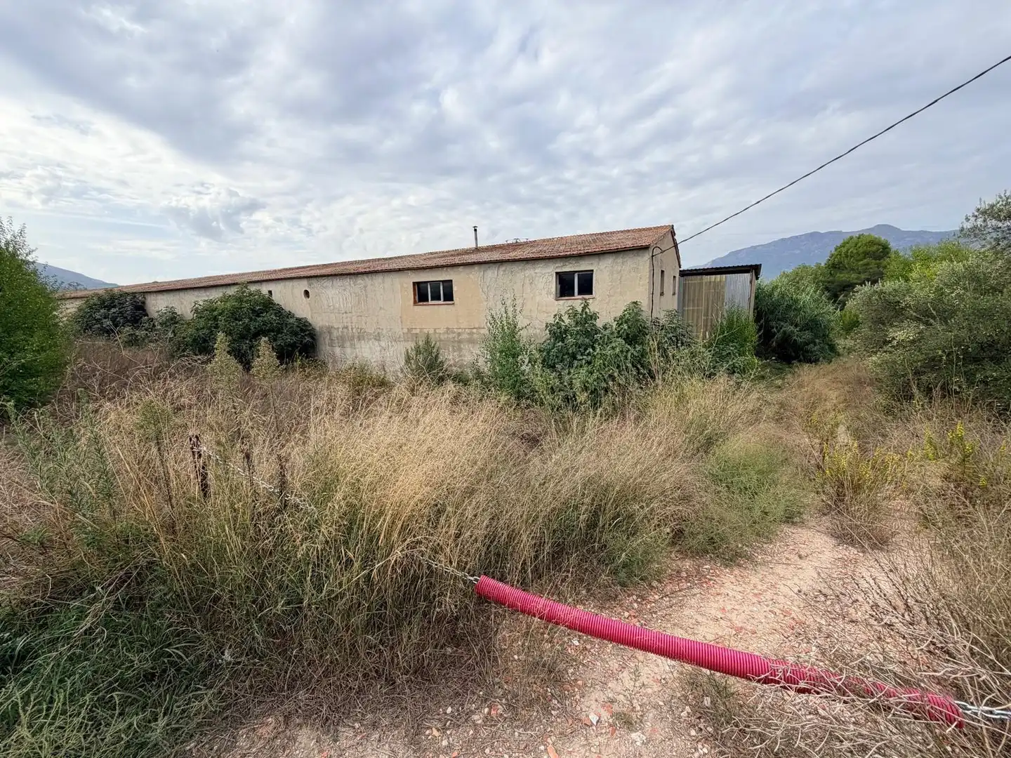 Nau industrial en venda en Benimarfull, Alicante
