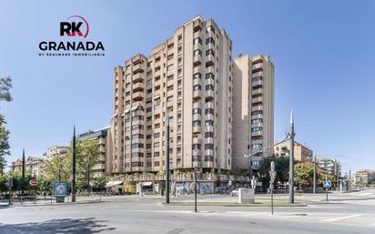 Exterior view of Flat for sale in  Granada Capital  with Air Conditioner and Terrace