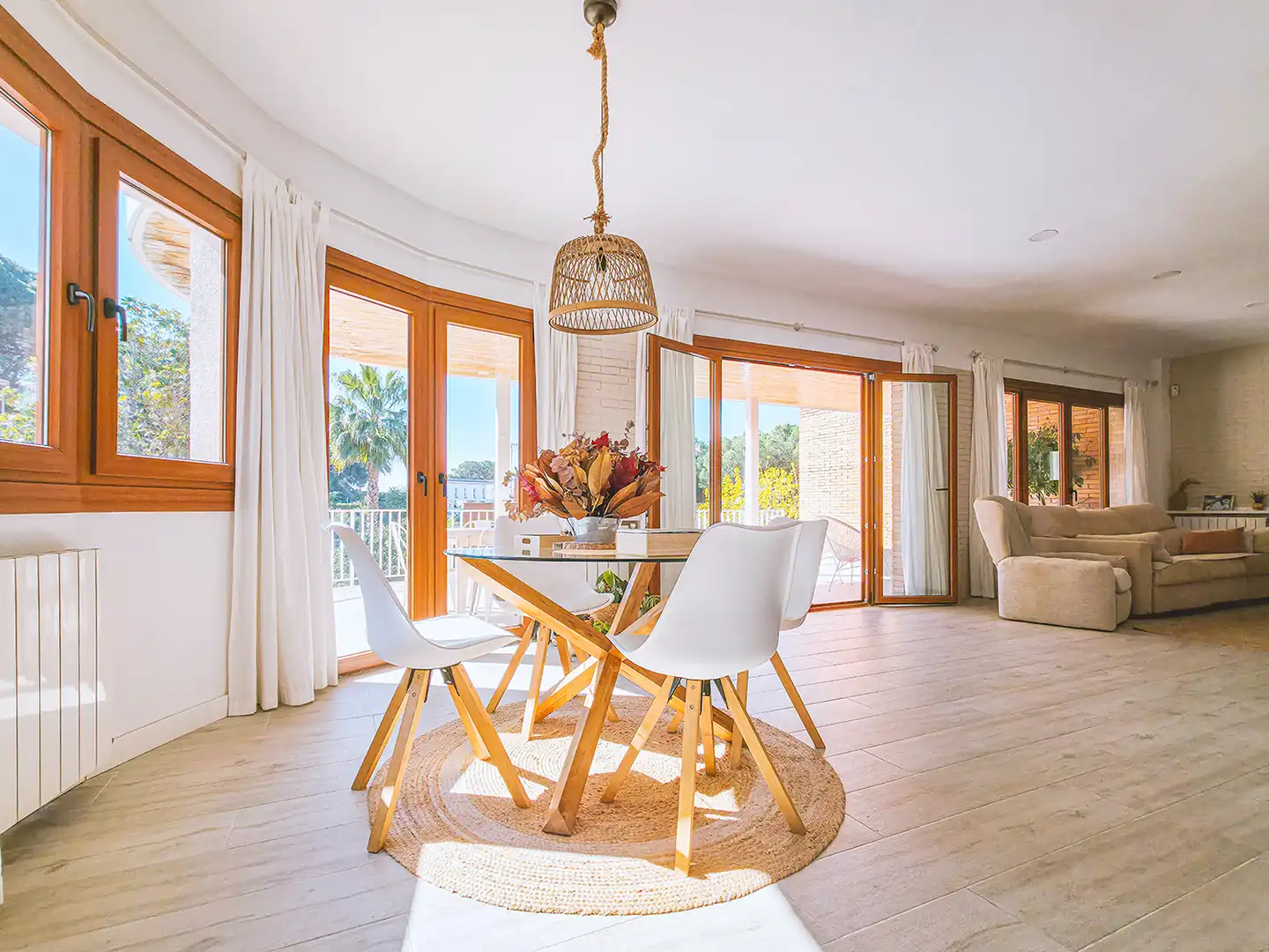 Dining room of Houses for sale in Sant Pol de Mar  with Air Conditioner, Heating and Private garden