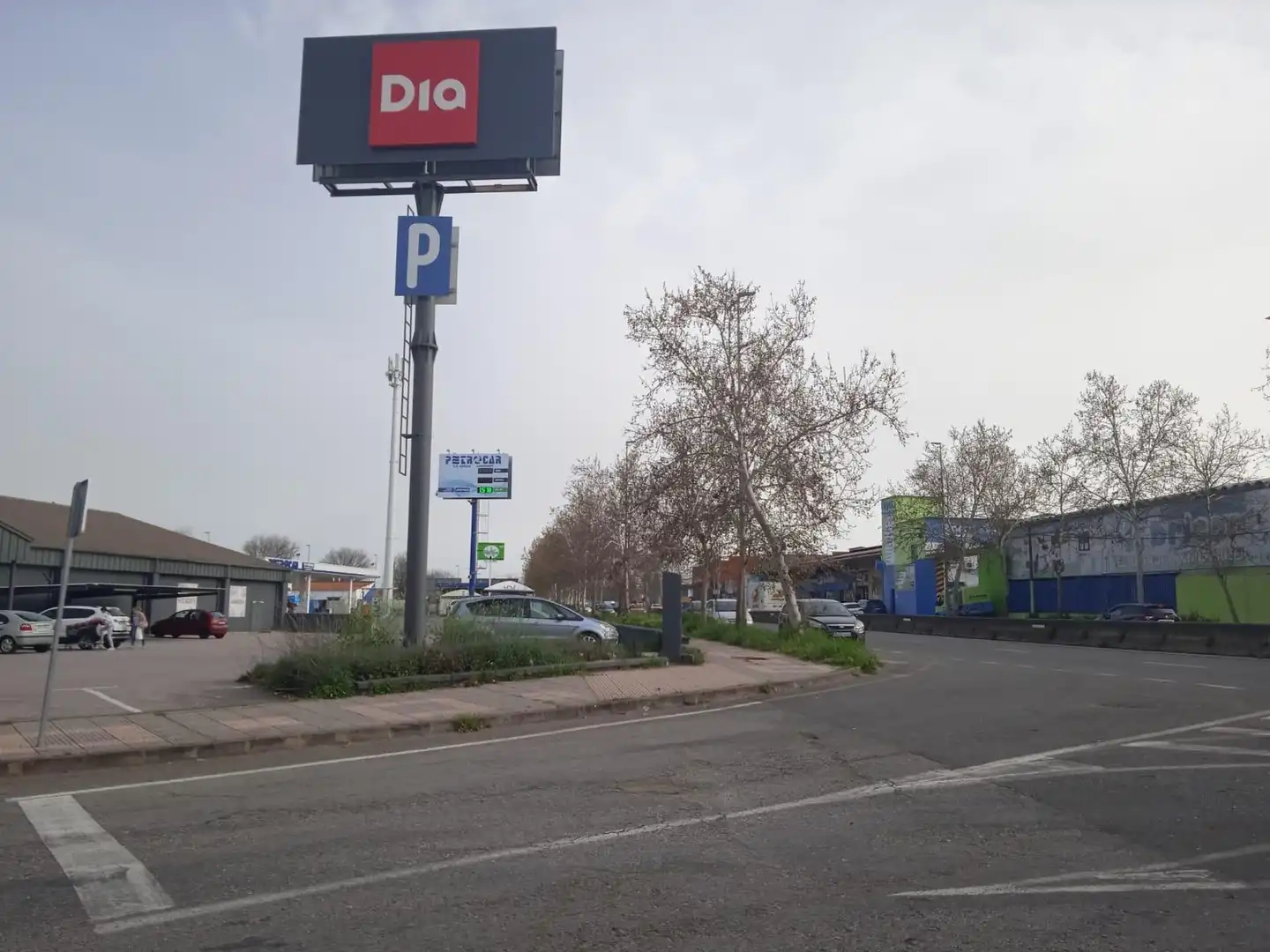 Parkplatz von Residential zum Verkauf in Cáceres
