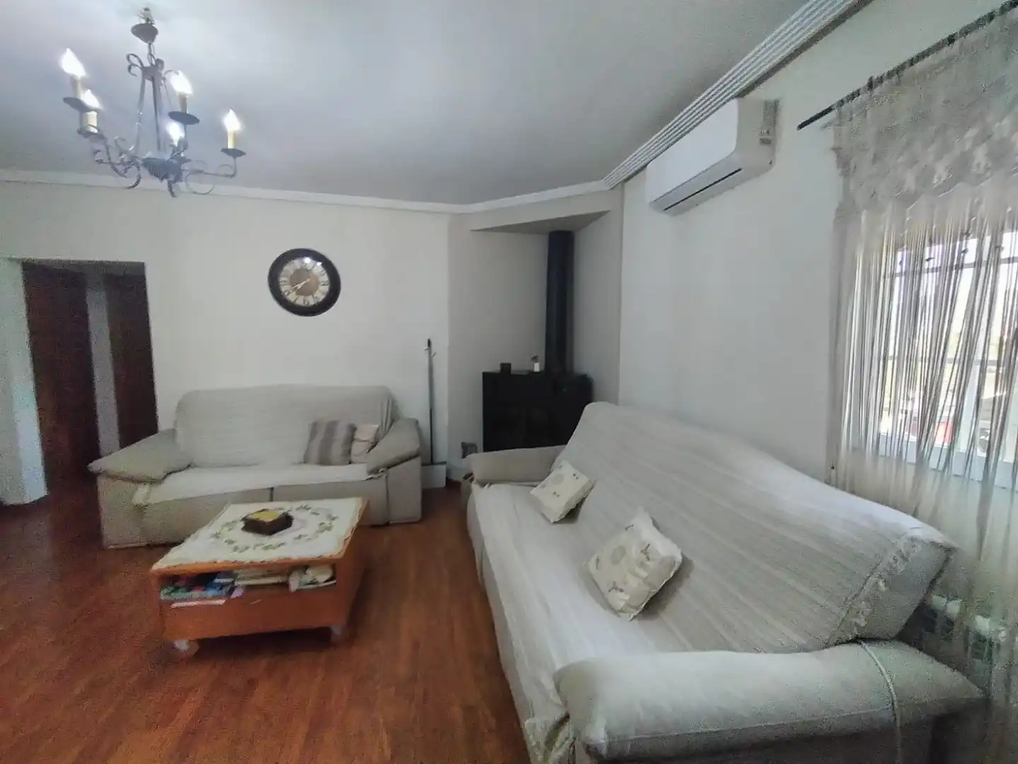 Living room of Houses for sale in Elda  with Air Conditioner, Heating and Private garden