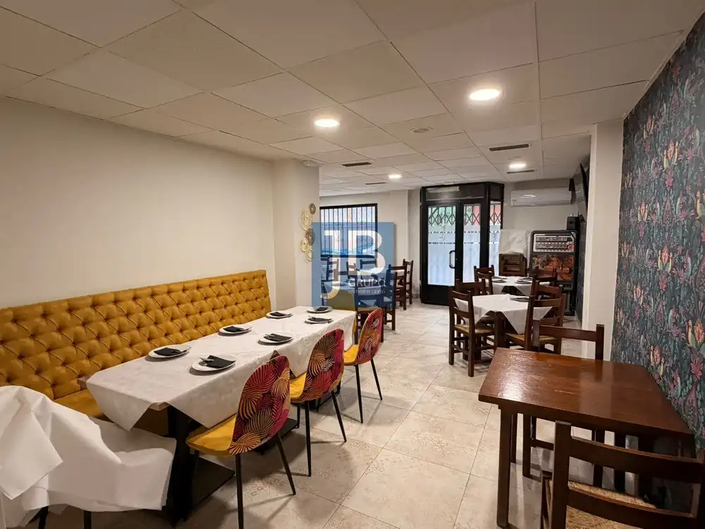 Business premises for transfer in Carrer Pintor Perales, imagen 15