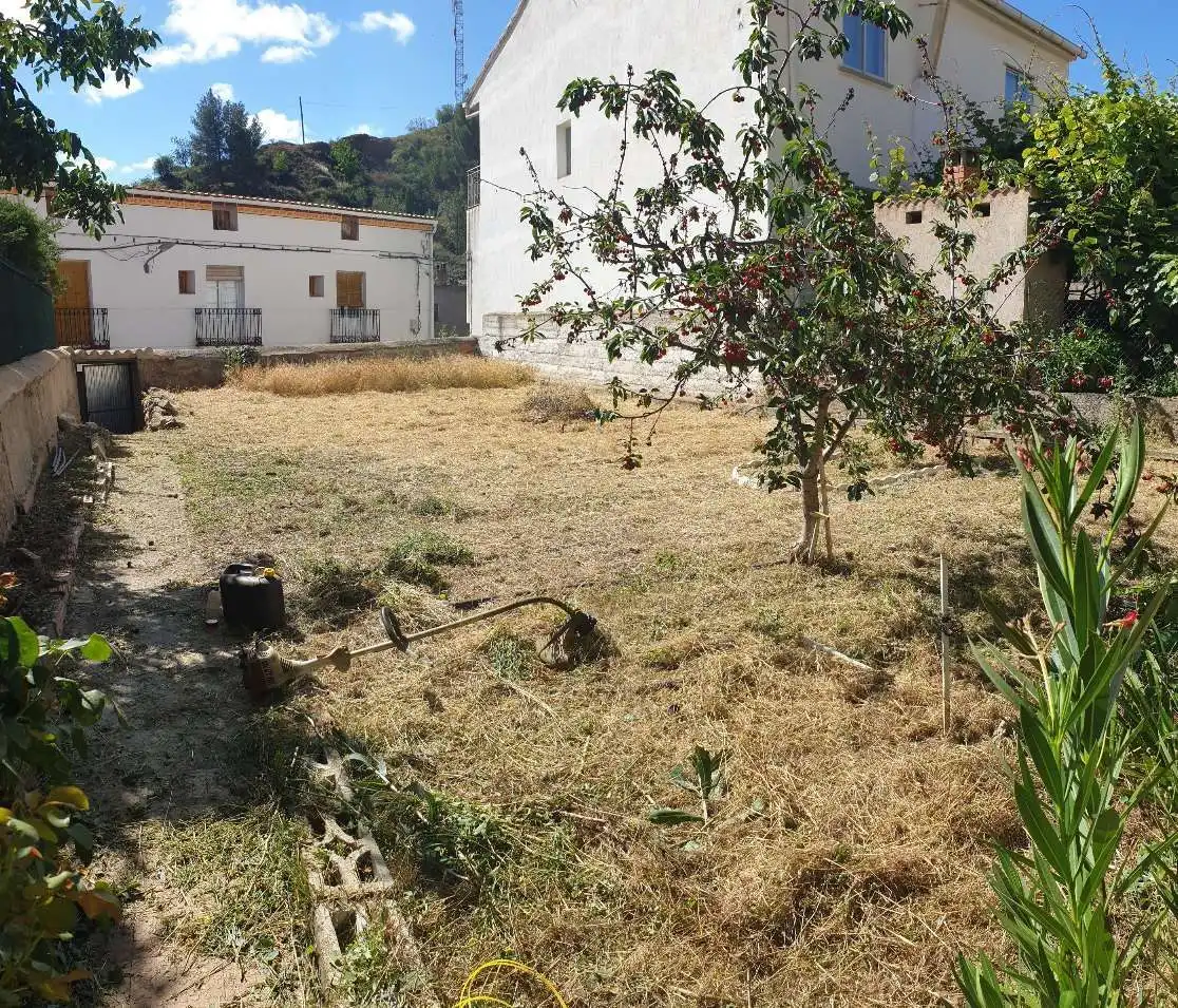 Casa o chalet en venta en Tobed con Jardín privado y Trastero