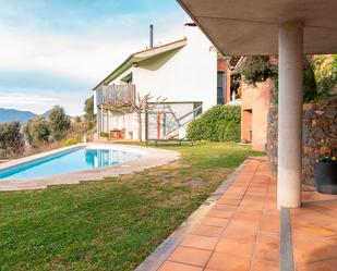 Swimming pool of Country house for sale in Olot