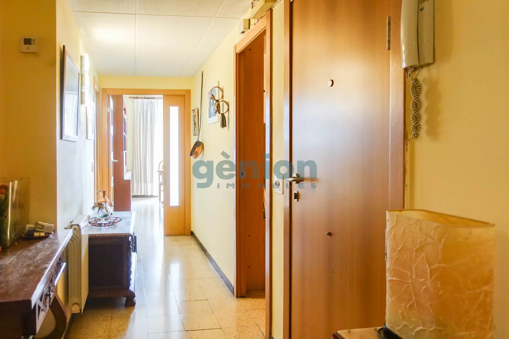 Piso en venta en Girona con Aire acondicionado, Calefacción y Terraza