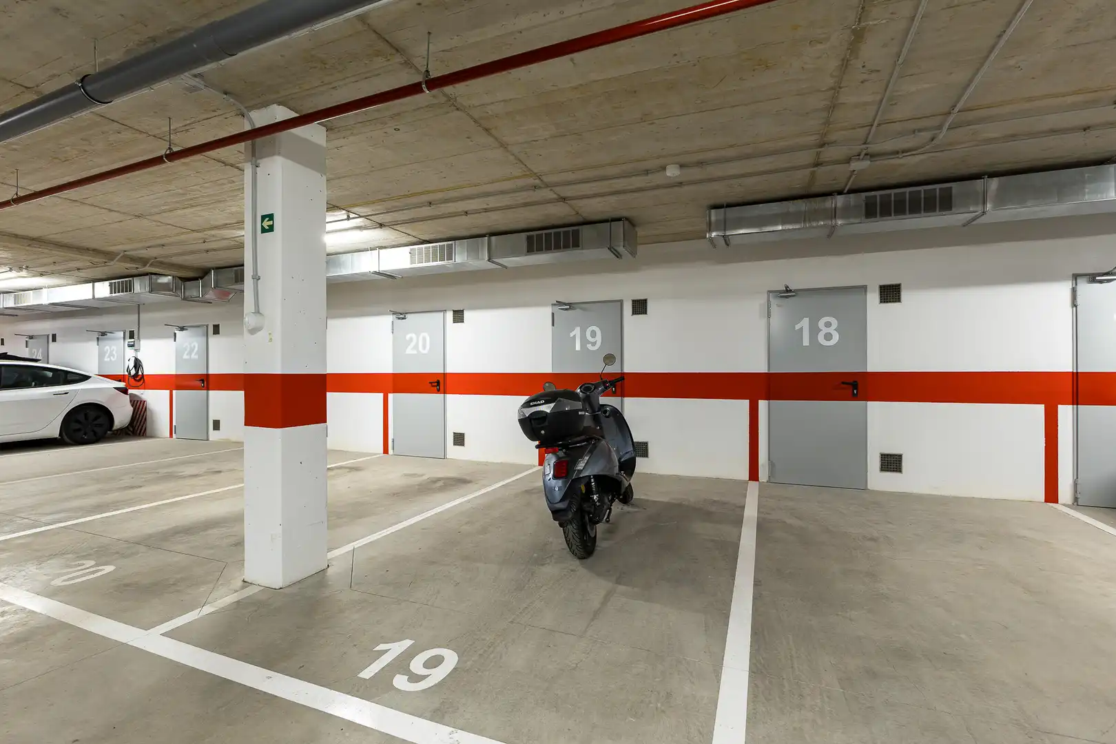 Parking of Apartments for sale in Vilanova i la Geltrú  with Air Conditioner, Heating and Storage room