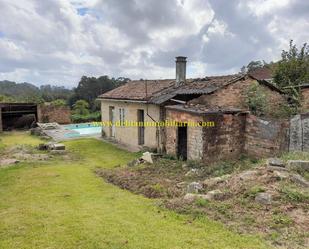 Jardí de Casa o xalet en venda en Tui amb Piscina