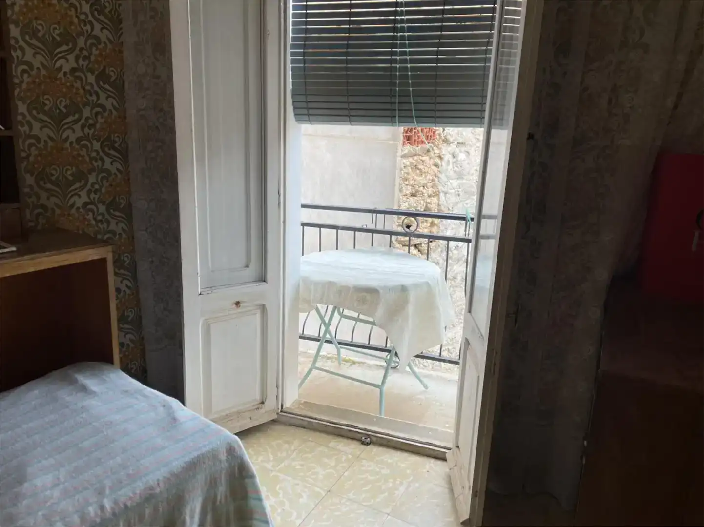 Terraza de Casa adosada en venta en Castielfabib con Trastero, Amueblado y Horno