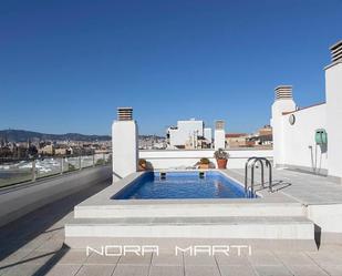 Piscina de Pis en venda en  Barcelona Capital amb Aire condicionat, Calefacció i Parquet
