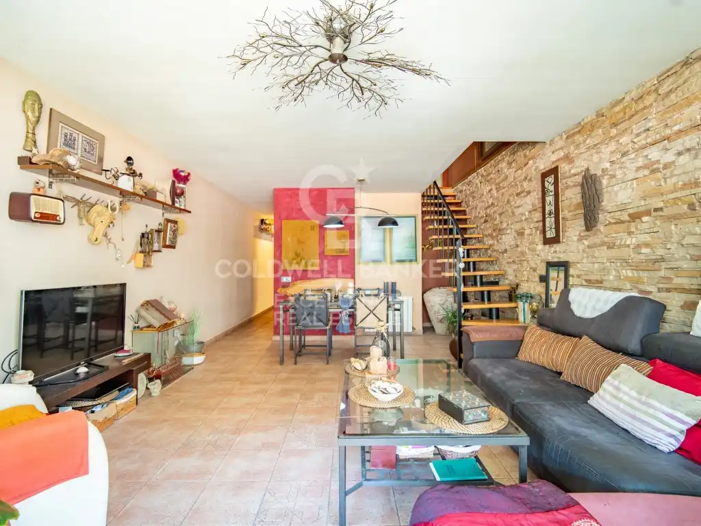 Dúplex en venda a Calle Santa Maria Micaela, La Petxina
