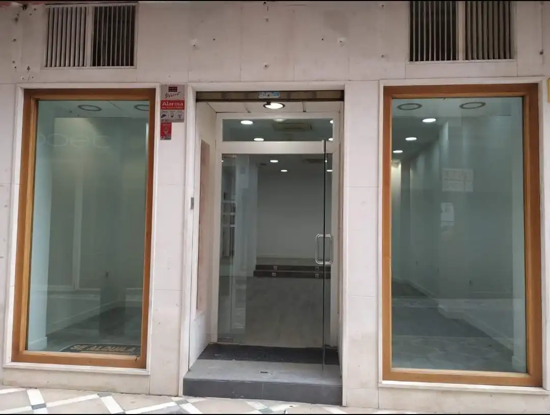 Local commercial à vendre à Calle Federico de Mendizábal