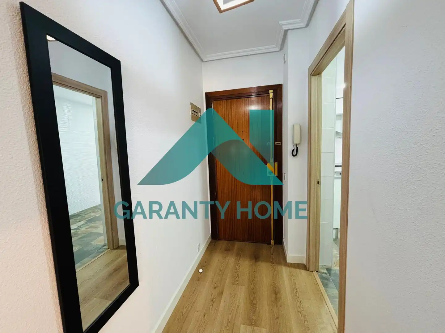Flat for rent in Cáceres  with Air Conditioner and Furnished