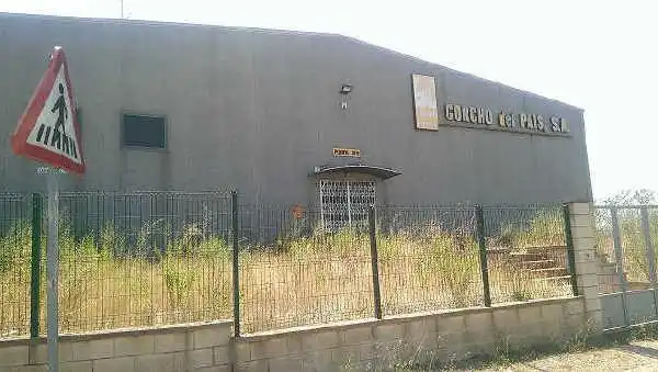 Vista exterior de Nave industrial en venta en Cassà de la Selva