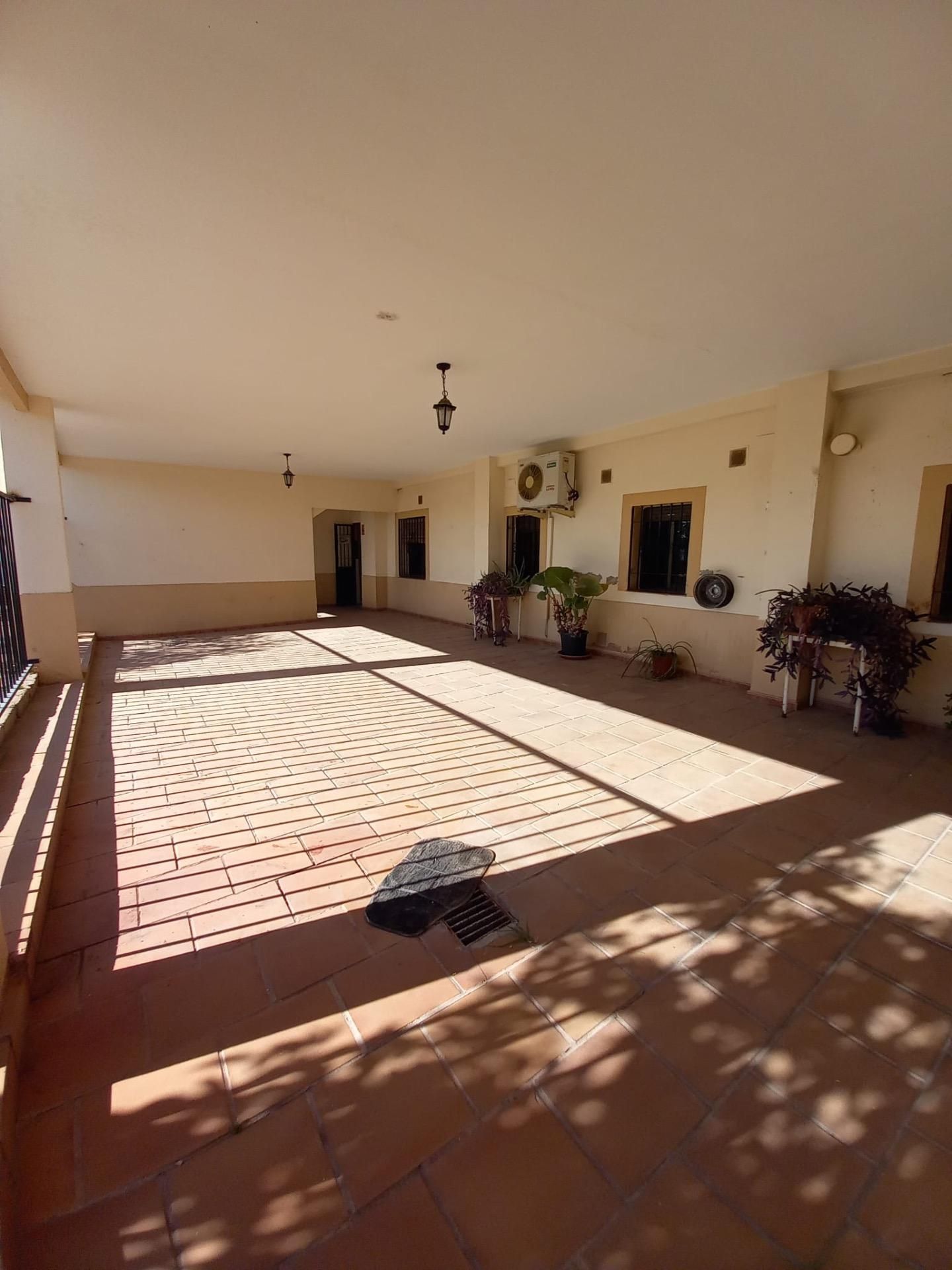 Terrassa de Casa o xalet en venda en  Córdoba Capital amb Terrassa i Alarma