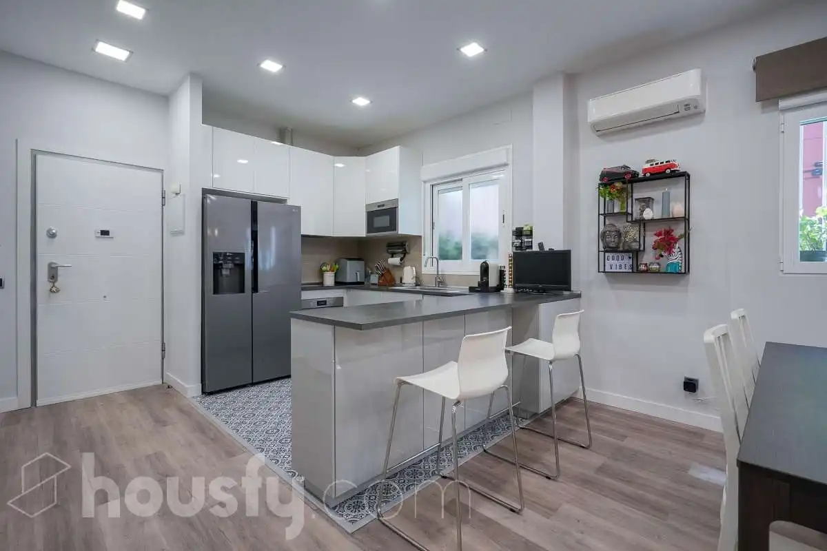 Cocina de Piso en venta en Madrid con Aire acondicionado, Calefacción y Amueblado