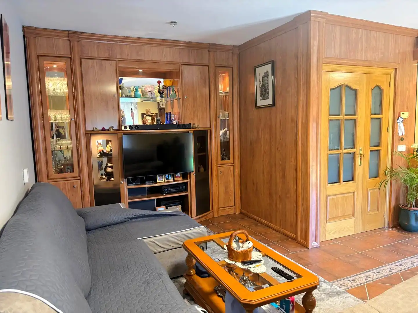 Sala d'estar de Casa o xalet en venda en Humanes de Madrid amb Calefacció, Jardí privat i Parquet