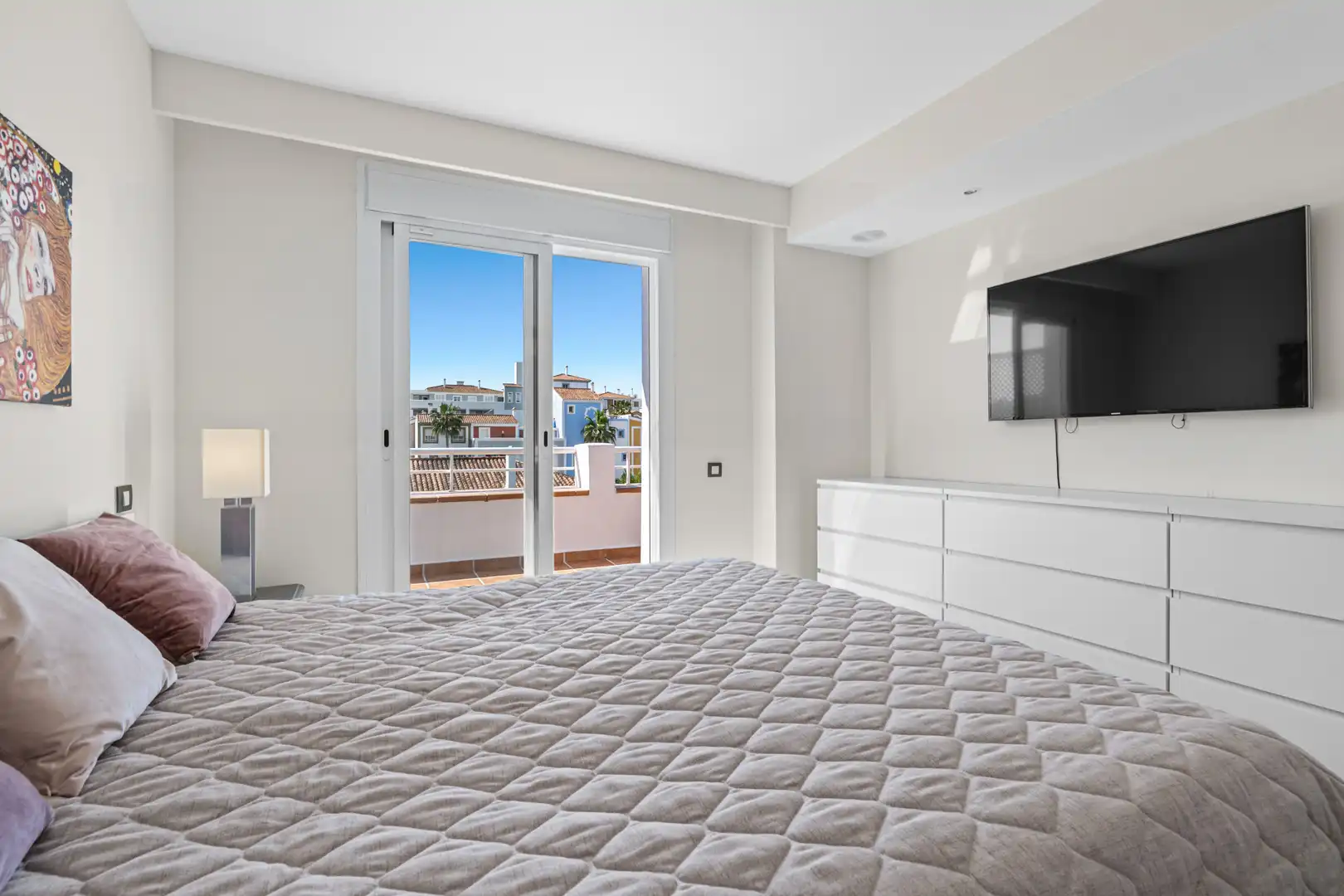 Bedroom of Apartments for rent in Estepona  with Air Conditioner, Terrace and Storage room