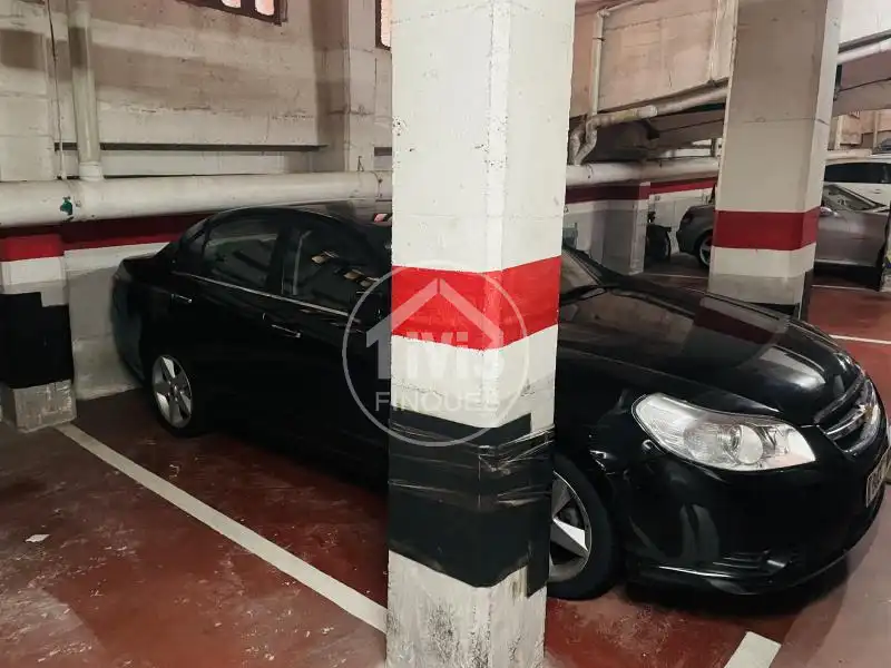 Parkplatz von Wohnung zum Verkauf in Sant Joan Despí mit Heizung, Terrasse und Möbliert