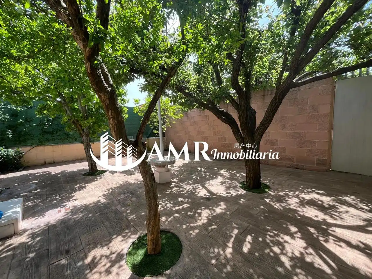 Vista exterior de Casa o chalet en venta en Casarrubuelos con Aire acondicionado, Calefacción y Jardín privado