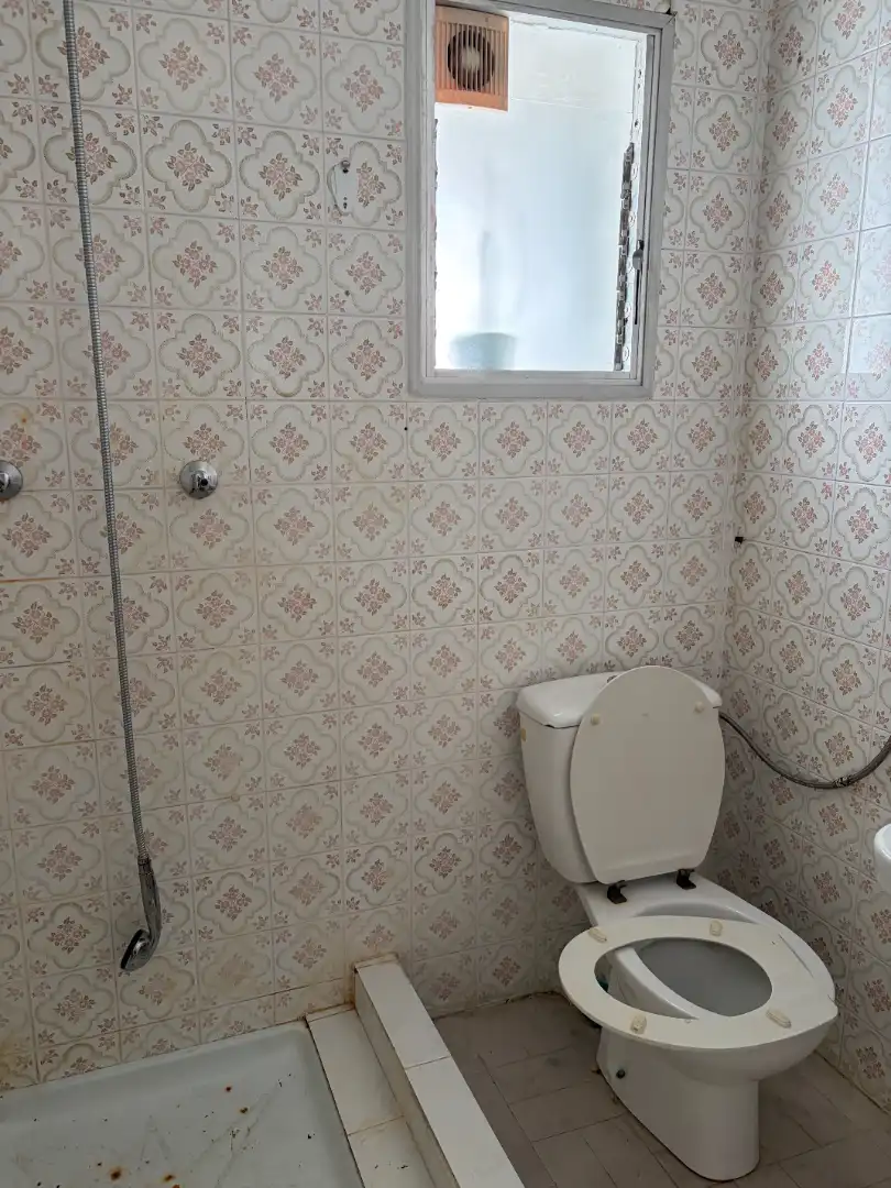 Bathroom of Flat for sale in Valencia  with Balcony