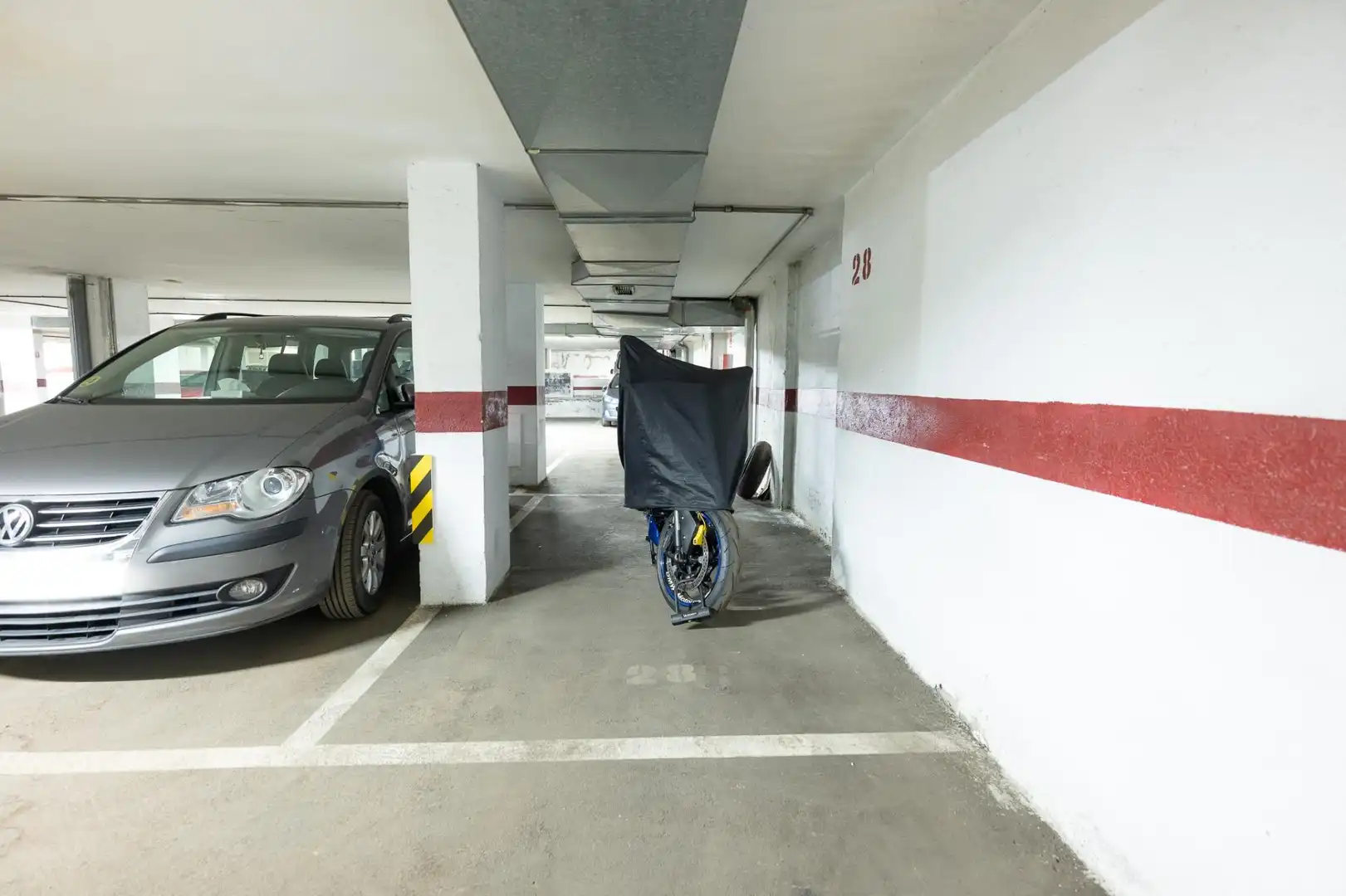 Parking of Garage for sale in Madrid