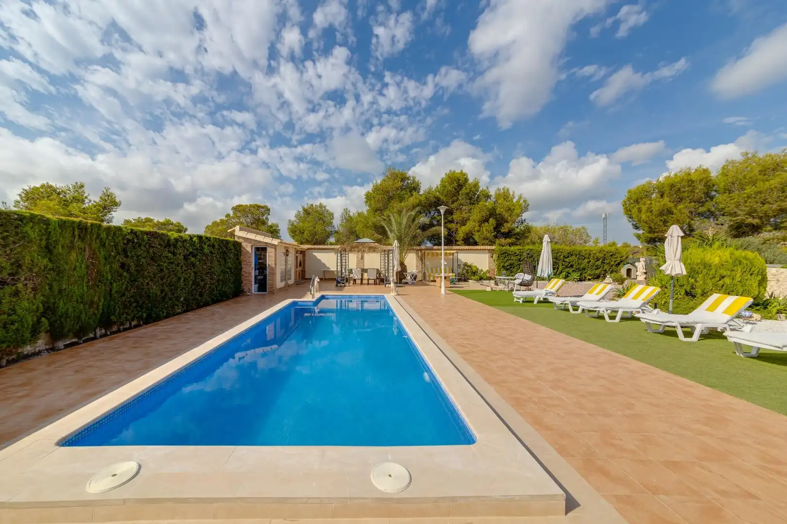 Casa o xalet en venda a Carrer Carrer de la Sierra Morena-las Filipinas, Villamartín - Las Filipinas